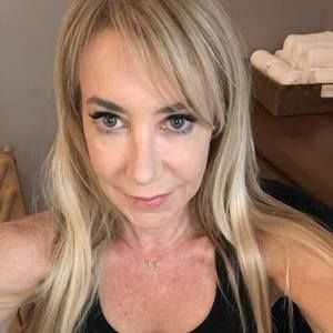 Meet your Posher, Darcy